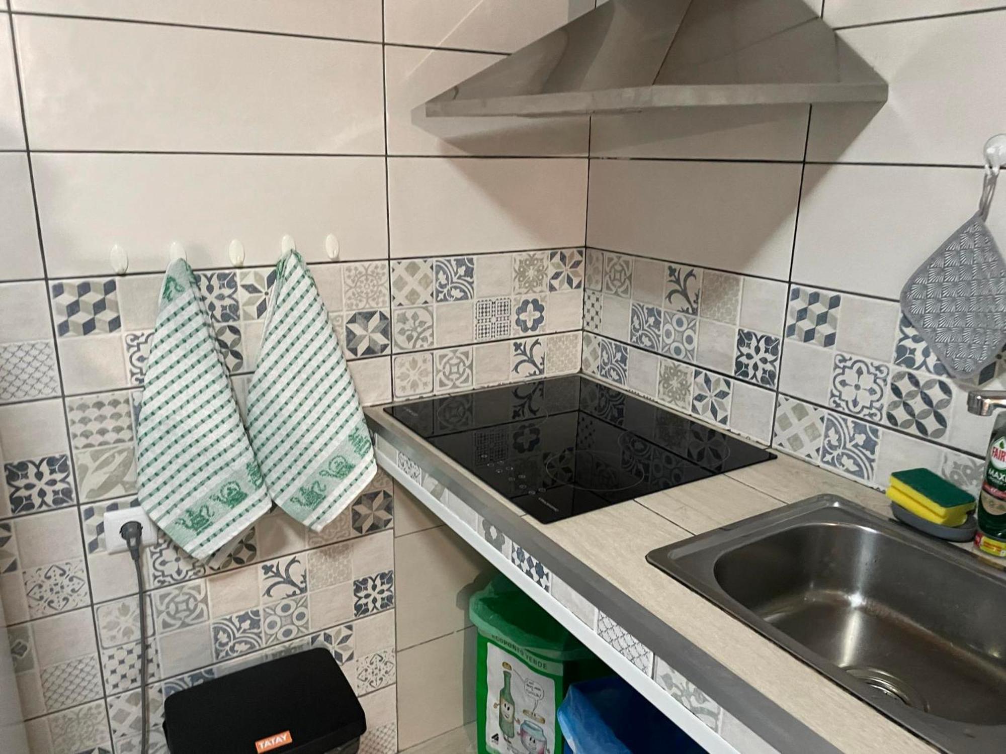 Sunflower Guest House - Madalena - Pico Sao Caetano  المظهر الخارجي الصورة