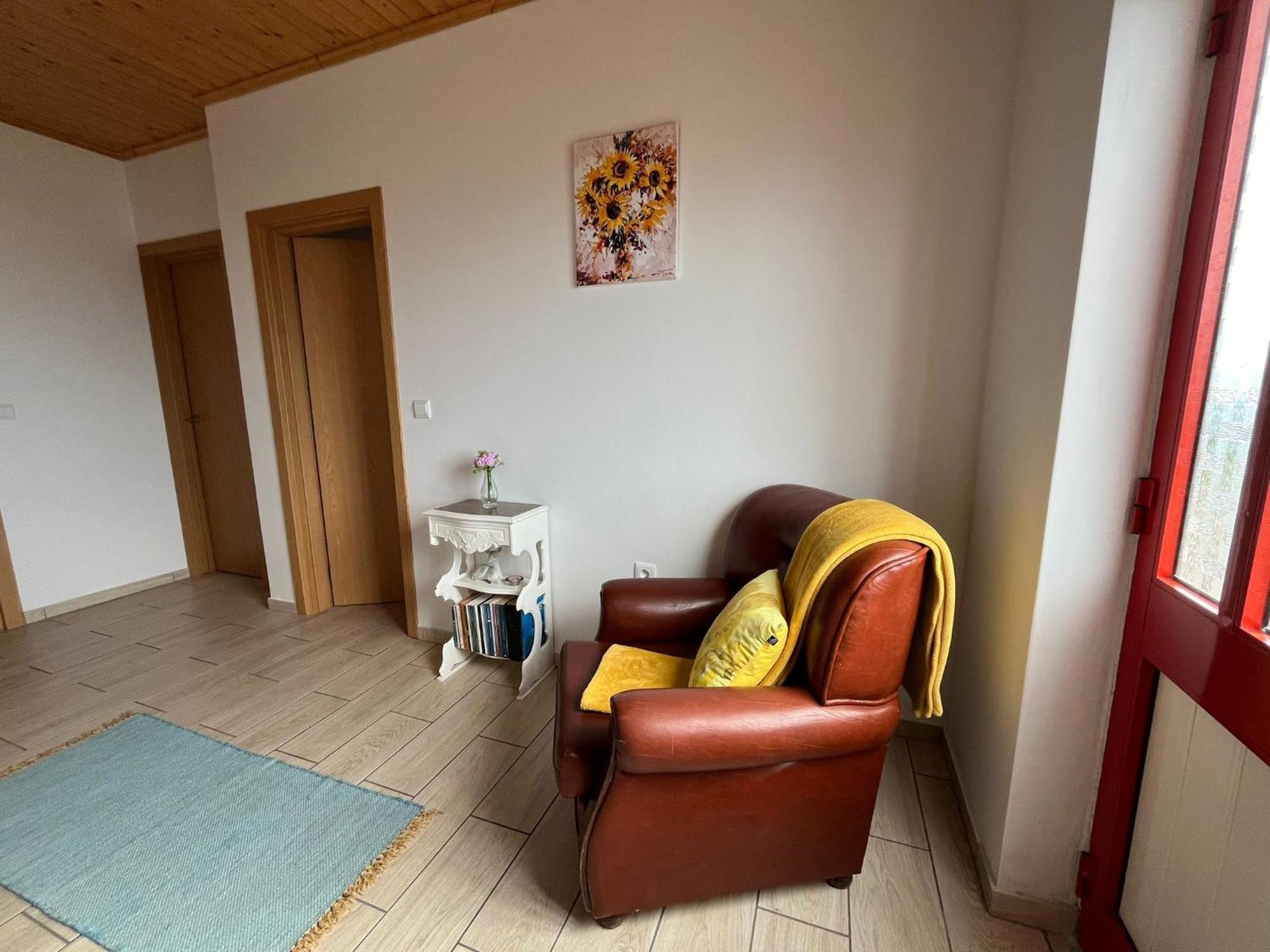 Sunflower Guest House - Madalena - Pico Sao Caetano  المظهر الخارجي الصورة